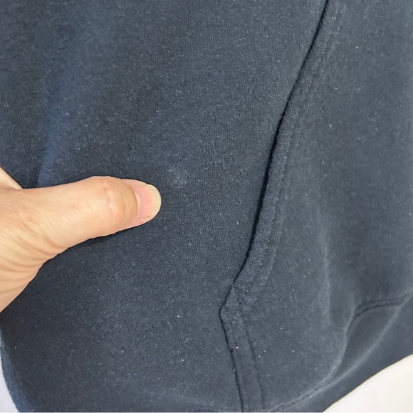 9/11 Memorial Commemorative Hoodie Women’s Size large Navy Blue *FLAW* - Picture 4 of 10